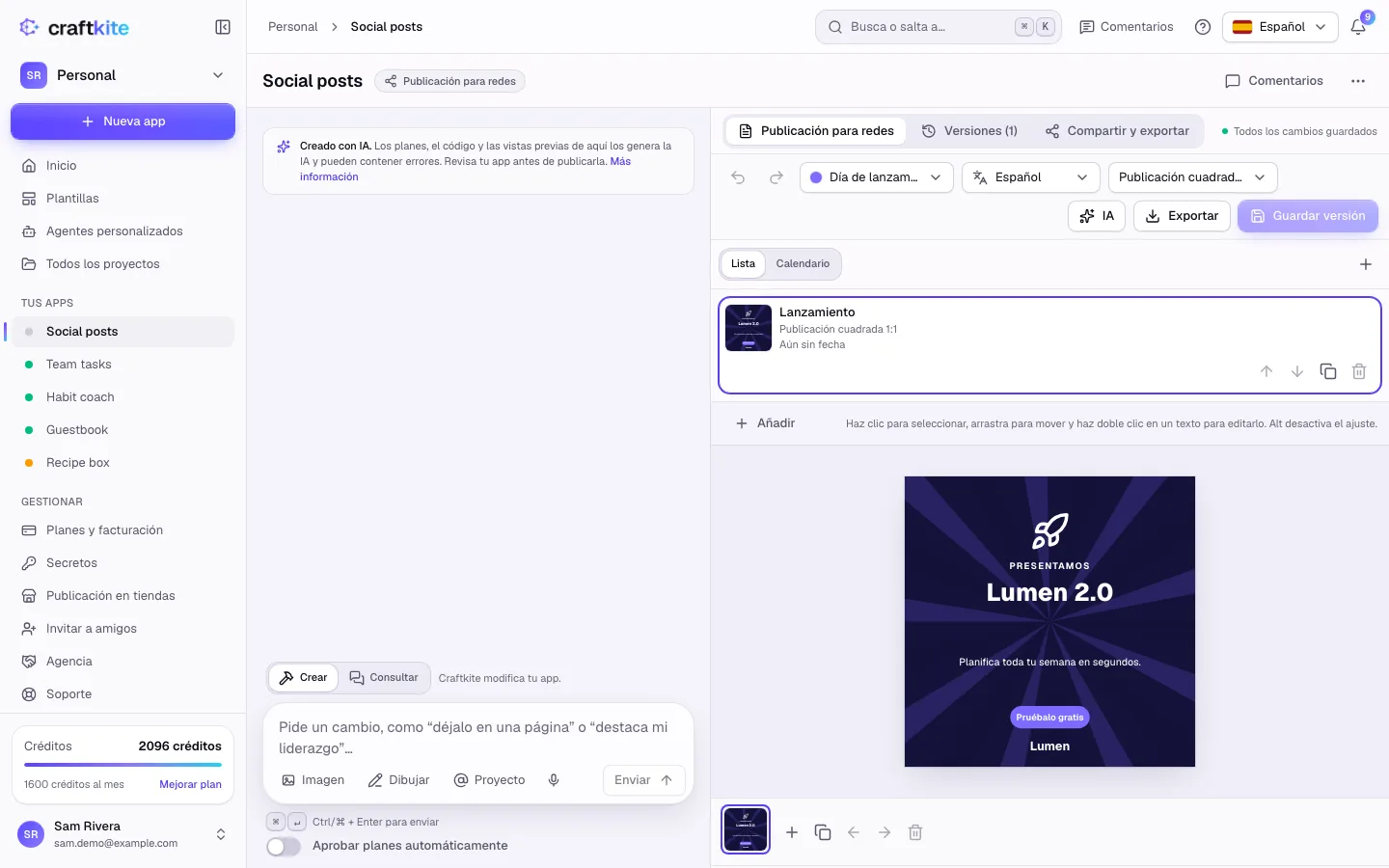Un conjunto para redes con la lista de publicaciones, el lienzo de diseño y el panel de descripción
