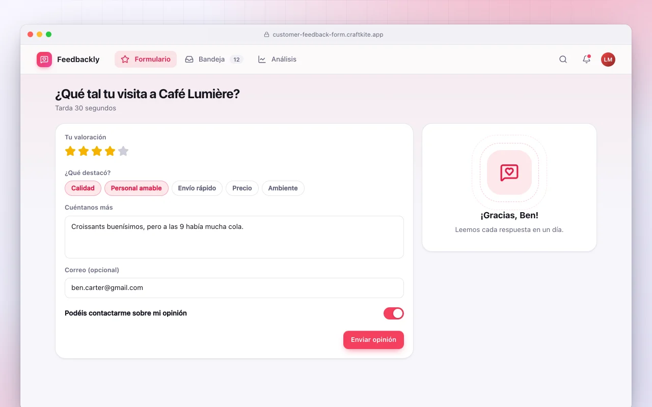 Formulario de opiniones de clientes: la pantalla ¿Qué tal tu visita a Café Lumière?